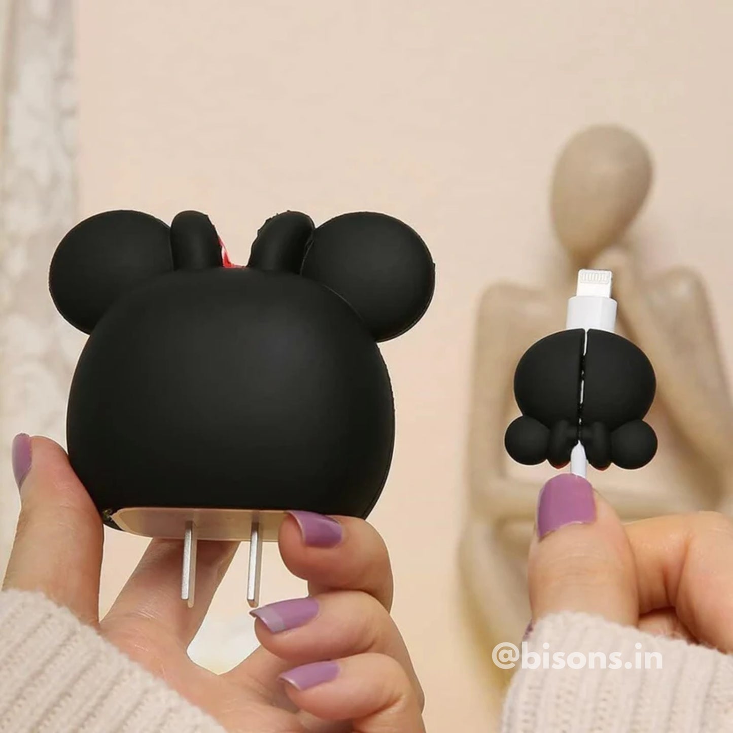 Minnie Mouse Edition – iPhone Charger Cover (With Wire Protector)
