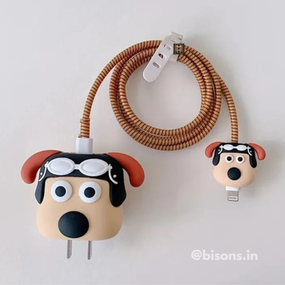 Pilot Pug Edition – iPhone Charger Cover (With Wire Protector)