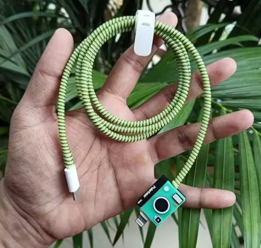 Snap Buddy Edition – iPhone Charger Cover (With Wire Protector)