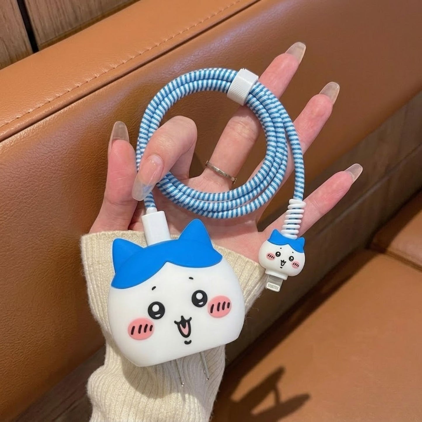 Chiikawa Edition – iPhone Charger Cover (With Wire Protector